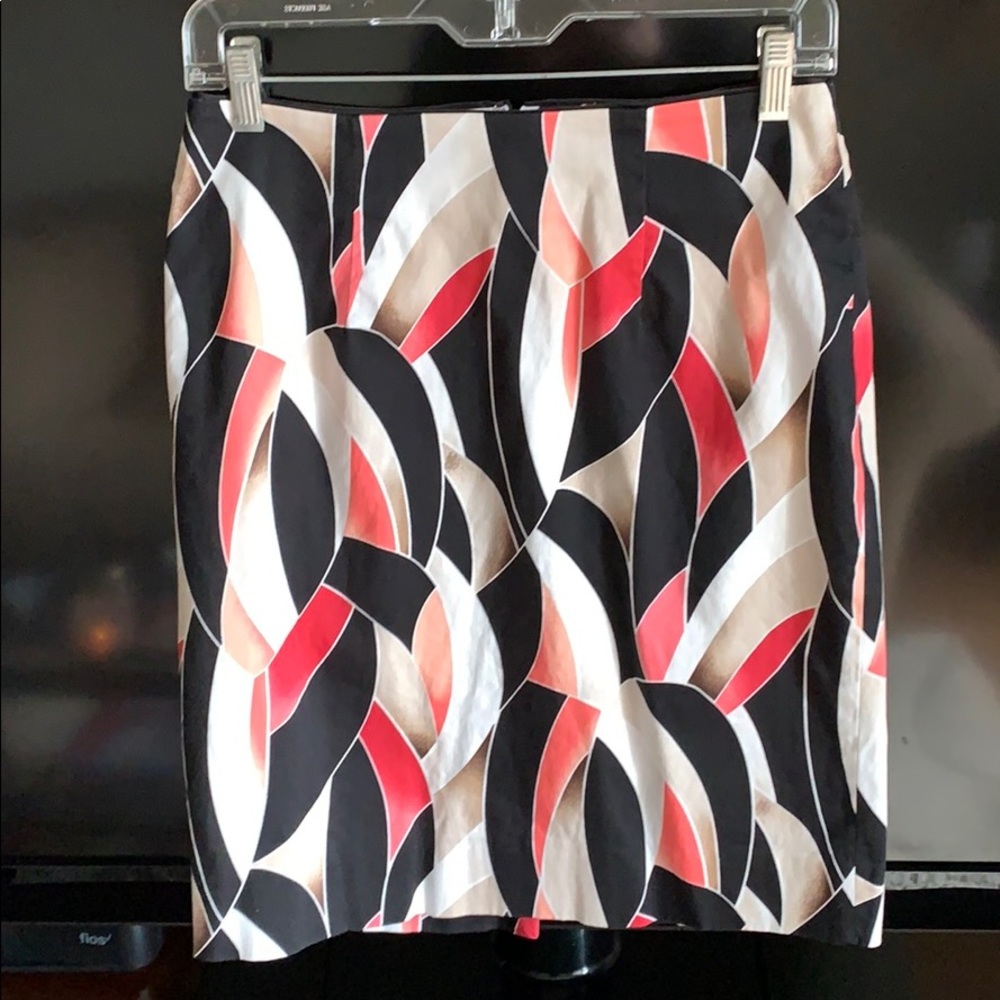White House Black Market Pencil Skirt size 4.